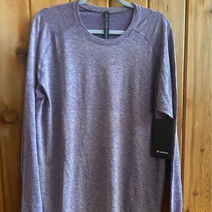 Lululemon Men's Long Sleeve Workout Shirt